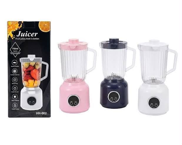 Rechargeable fruit blender