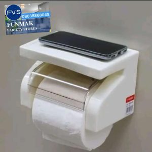 Tissue holder