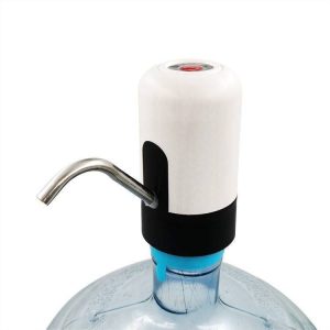 Rechargeable water dispenser